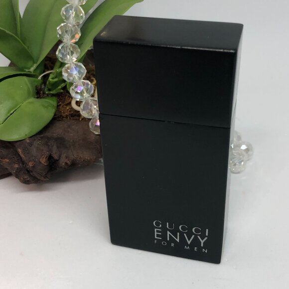 Gucci Envy for Men EDT Refill Spray Vial + Gucci Envy Black Refillable Case* - Picture 6 of 6